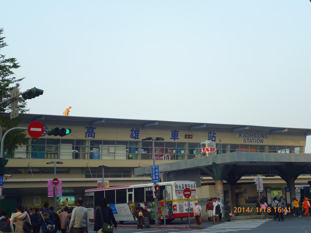 Sunwise Hotel Kaohsiung Buitenkant foto